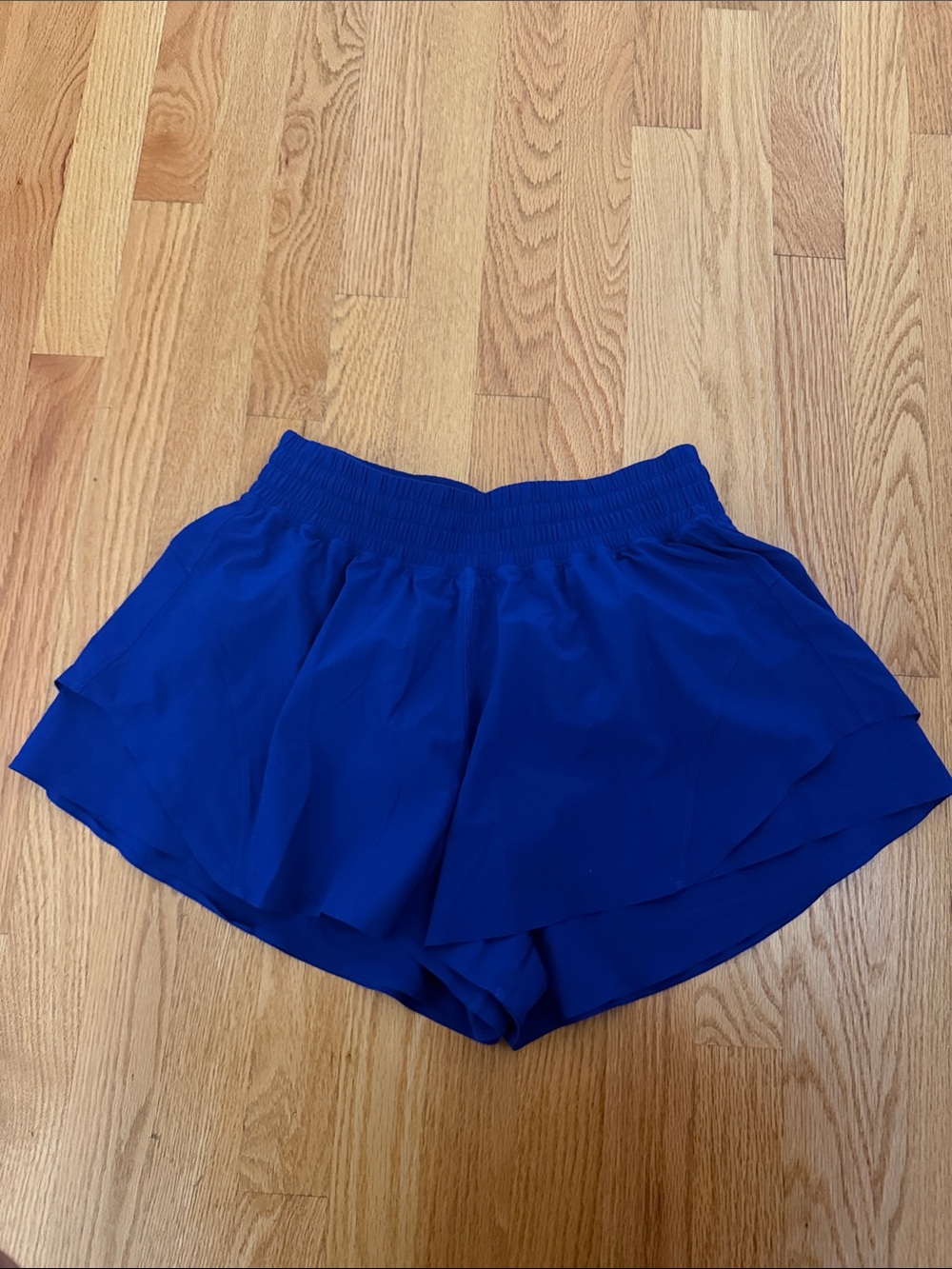 Lululemon shake it out high rise running short 2.5”